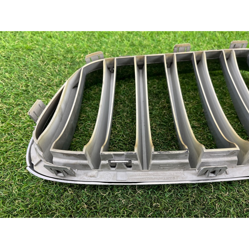 Решетка радиатора (наружные элементы кузова) BMW X3 F25 2012 3.0 51117237422