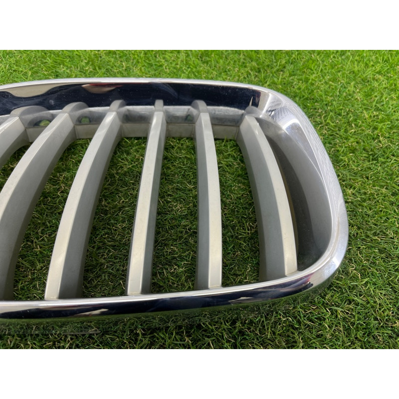 Решетка радиатора (наружные элементы кузова) BMW X3 F25 2012 3.0 51117237421