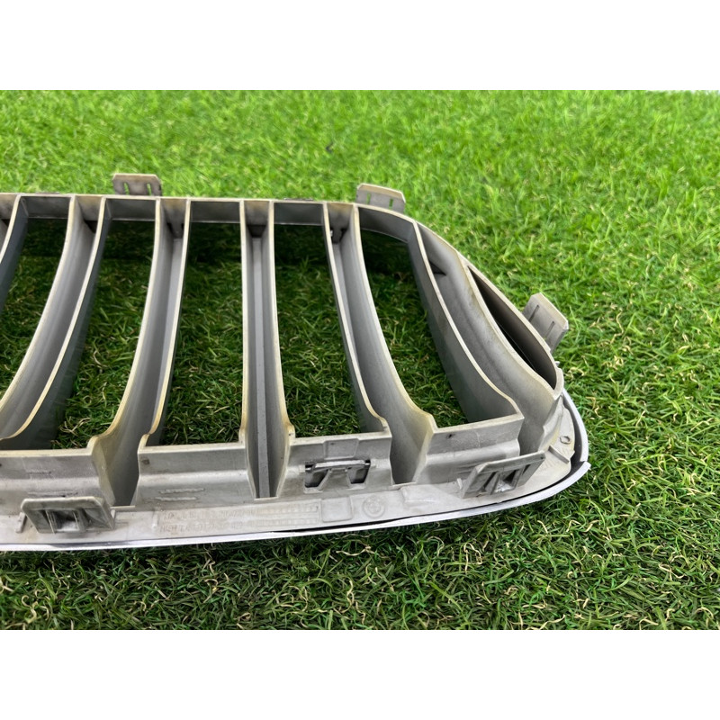 Решетка радиатора (наружные элементы кузова) BMW X3 F25 2012 3.0 51117237421