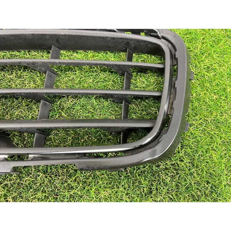 Решетка бампера (кузов и элементы) Volkswagen Touareg FL 2015 3.6 7P6853665B9B9