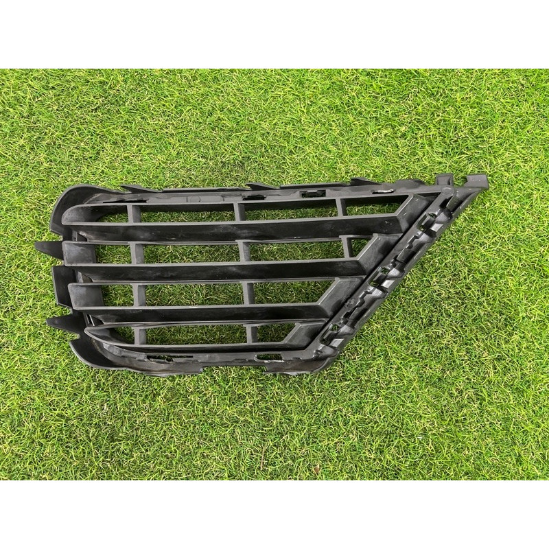 Решетка бампера (кузов и элементы) Volkswagen Touareg FL 2015 3.6 7P6853665B9B9