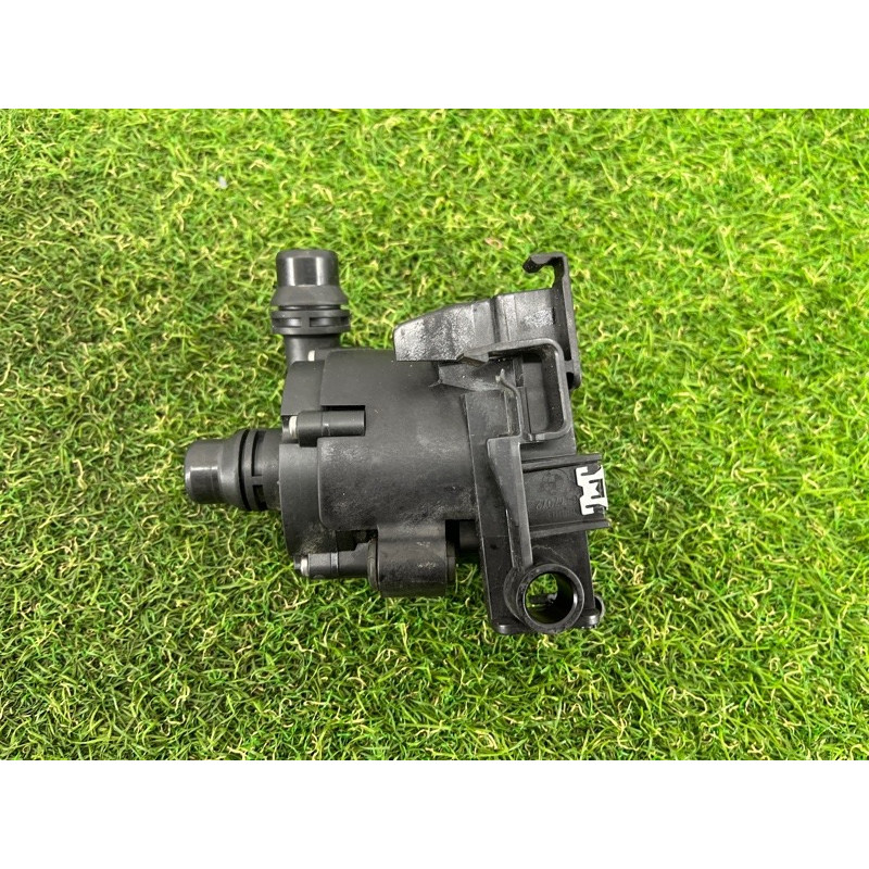 Помпа електрична (електрика) BMW 5-series G30 2017 2.0 B46B20 11518482744