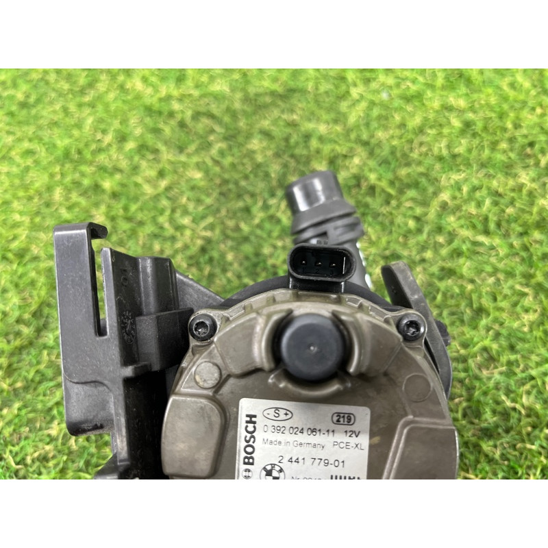 Помпа електрична (електрика) BMW 5-series G30 2017 2.0 B46B20 11518482744