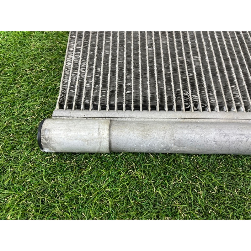 Радіатор кондиціонера (обігрів та кондиціювання) BMW X5 E70 2008 3.0 N52N 64509239992