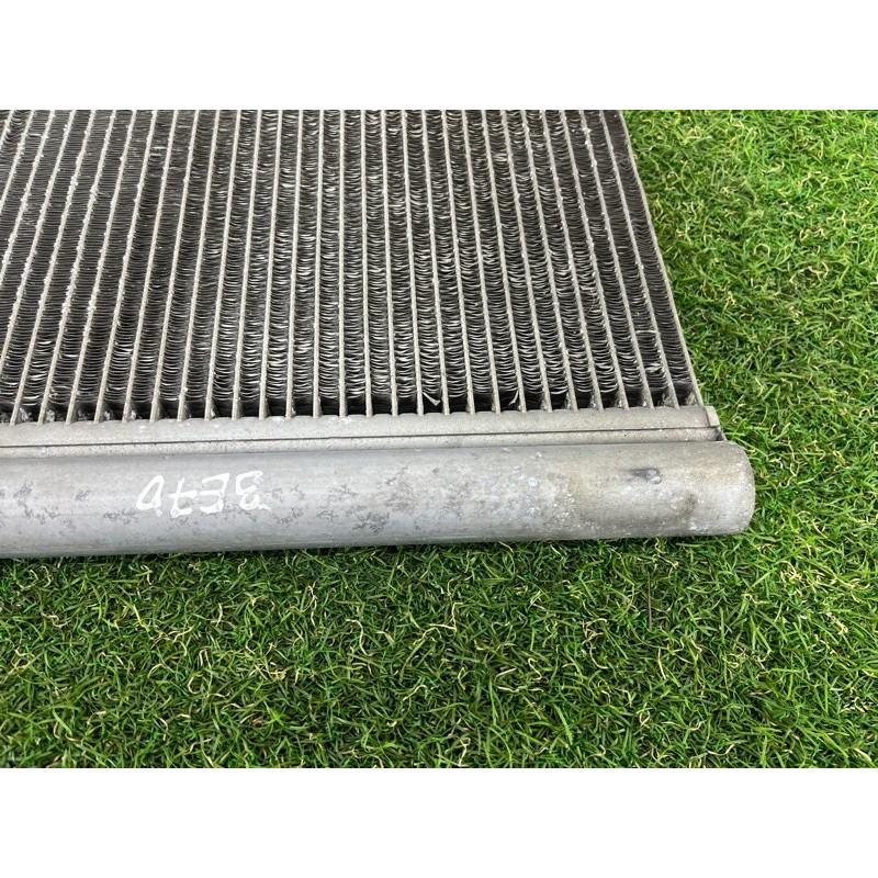 Радіатор кондиціонера (обігрів та кондиціювання) BMW X5 E70 2008 3.0 N52N 64509239992