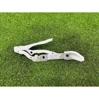 Петля багажника