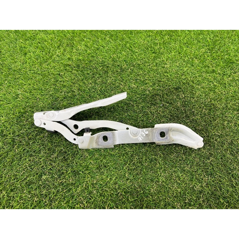 Петля багажника (кузов и элементы) BMW 2-series F22 2015 2.0 41007373847