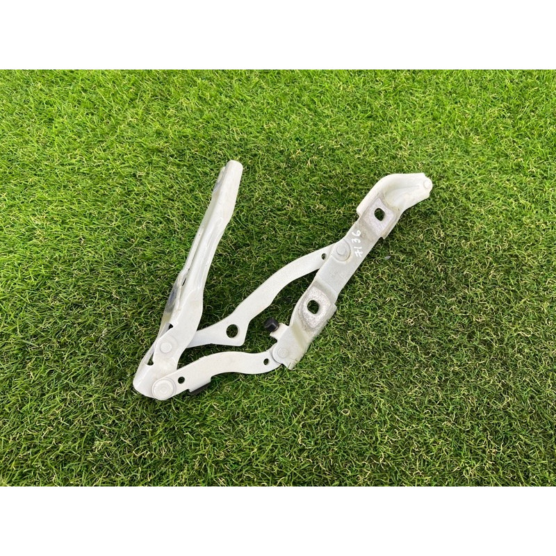 Петля багажника (кузов и элементы) BMW 2-series F22 2015 2.0 41007373847