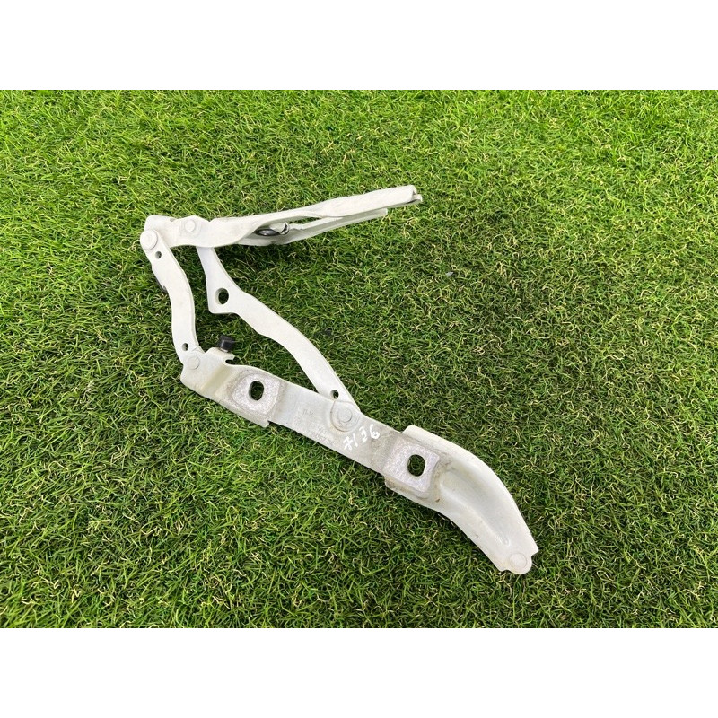 Петля багажника (кузов и элементы) BMW 2-series F22 2015 2.0 41007373847