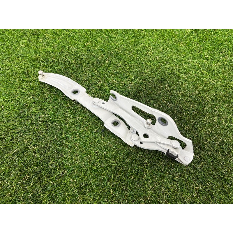 Петля багажника (кузов и элементы) BMW 2-series F22 2015 2.0 41007373847