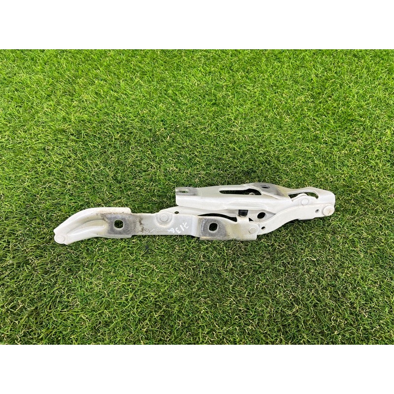 Петля багажника (кузов и элементы) BMW 2-series F22 2015 2.0 41007373848