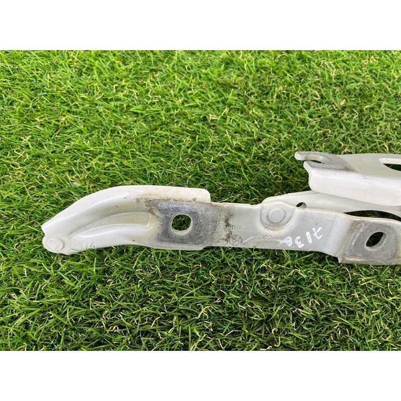 Петля багажника (кузов и элементы) BMW 2-series F22 2015 2.0 41007373848