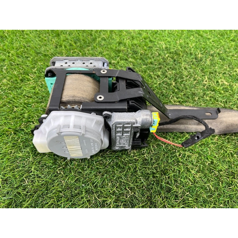 Ремень безопасности (airbag/безопасность) Volkswagen Touareg FL 2015 3.6 7P0857705FUHQ