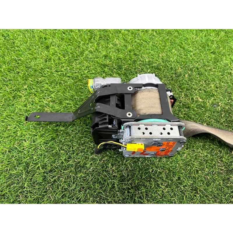 Ремень безопасности (airbag/безопасность) Volkswagen Touareg FL 2015 3.6 7P0857705FUHQ