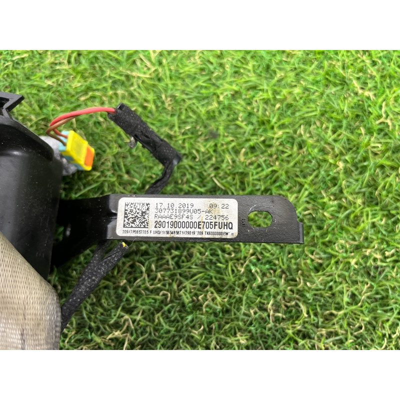 Ремень безопасности (airbag/безопасность) Volkswagen Touareg FL 2015 3.6 7P0857705FUHQ