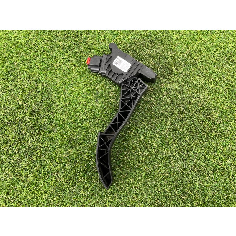 Педаль газа (электрика двигателя) AUDI A3 8V 2018 2.0 CZRA 5Q1723503H