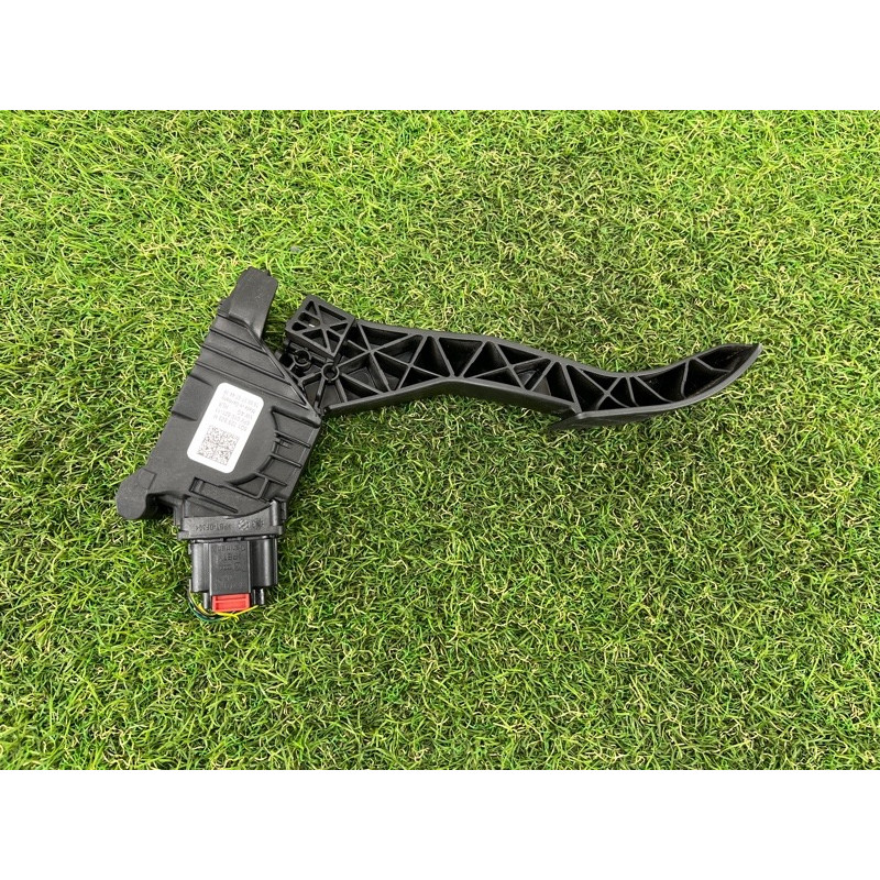 Педаль газа (электрика двигателя) AUDI A3 8V 2018 2.0 CZRA 5Q1723503H