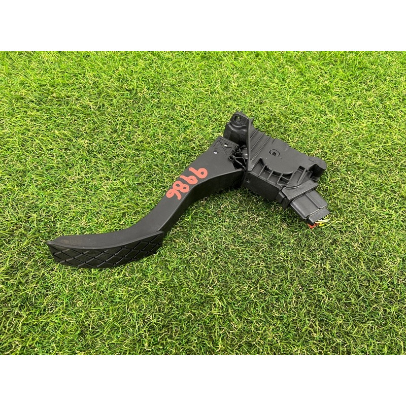 Педаль газа (электрика двигателя) AUDI A3 8V 2018 2.0 CZRA 5Q1723503H