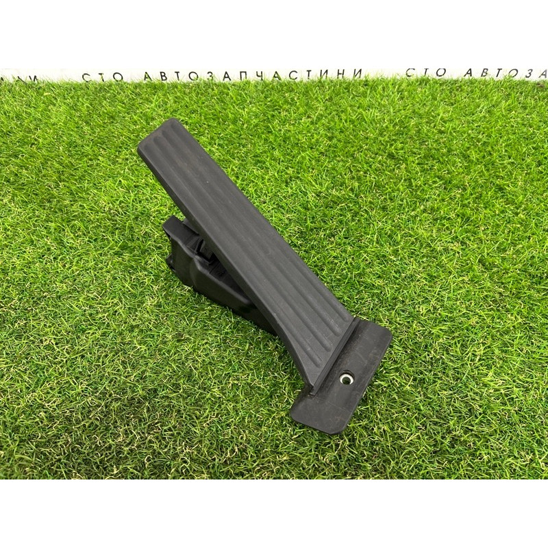 Педаль газа (электрика двигателя) BMW 2-series F22 2015 2.0 35406889818