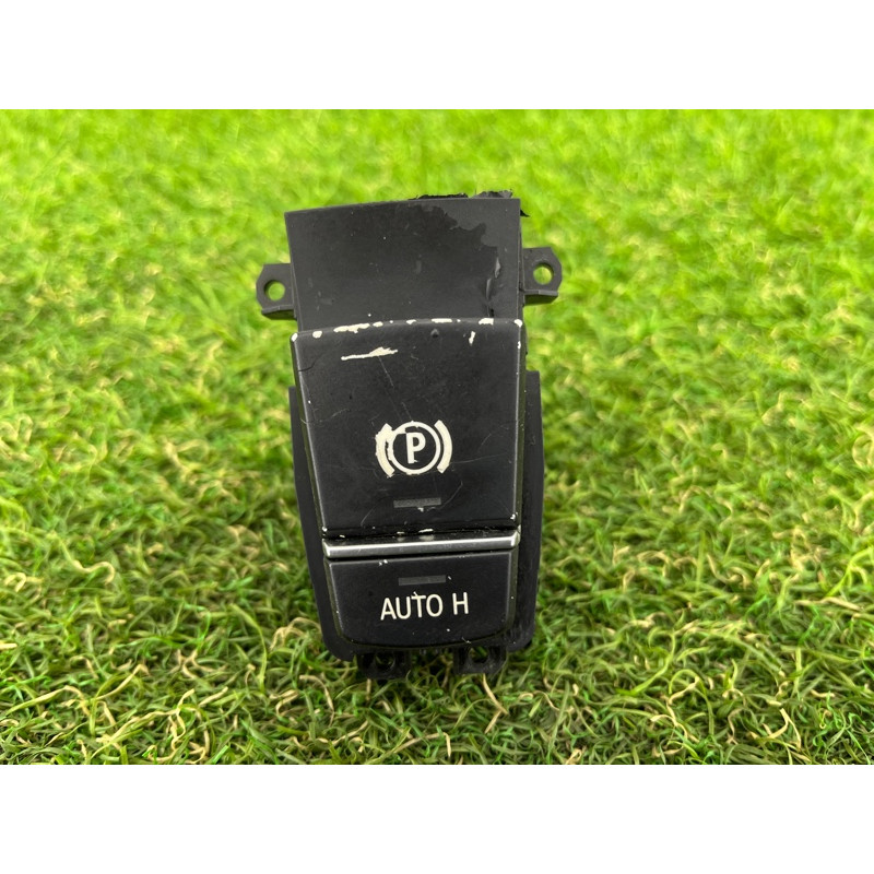 Кнопка стояночного тормоза (электрика / кнопки) BMW 5-series F10 2011 3.0 61319217594