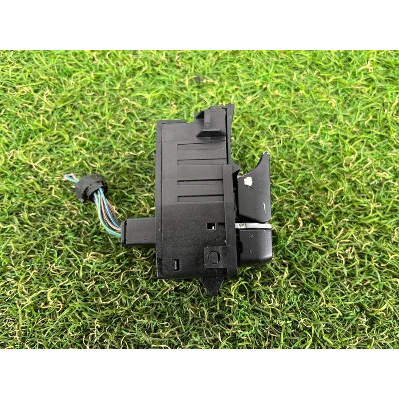 Кнопка стояночного тормоза (электрика / кнопки) BMW 5-series F10 2011 3.0 61319217594