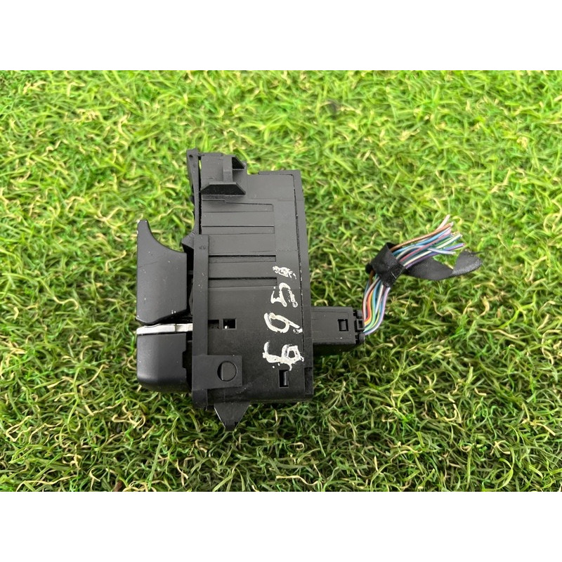 Кнопка стояночного тормоза (электрика / кнопки) BMW 5-series F10 2011 3.0 61319217594