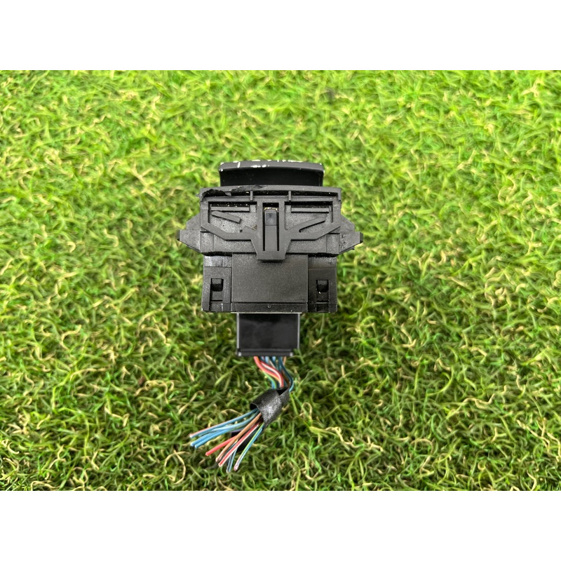 Кнопка стояночного тормоза (электрика / кнопки) BMW 5-series F10 2011 3.0 61319217594