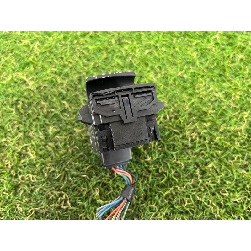 Кнопка стояночного тормоза (электрика / кнопки) BMW 5-series F10 2011 3.0 61319217594