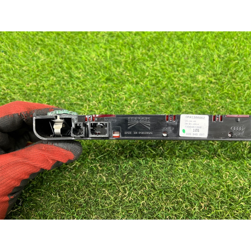 Повторитель стоп сигнала (оптика) AUDI A3 8V 2015 1.8 4G5945097