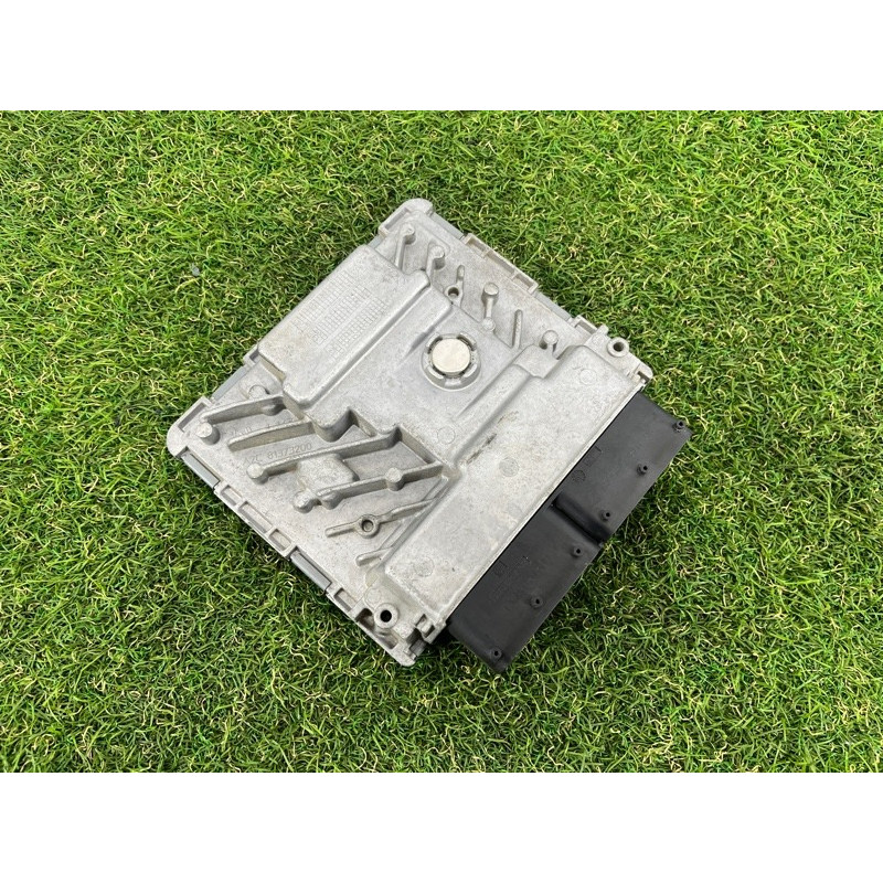 Блок управления двигателем (электрика / блок управления) AUDI A3 8V 2015 1.8 8V0906264D