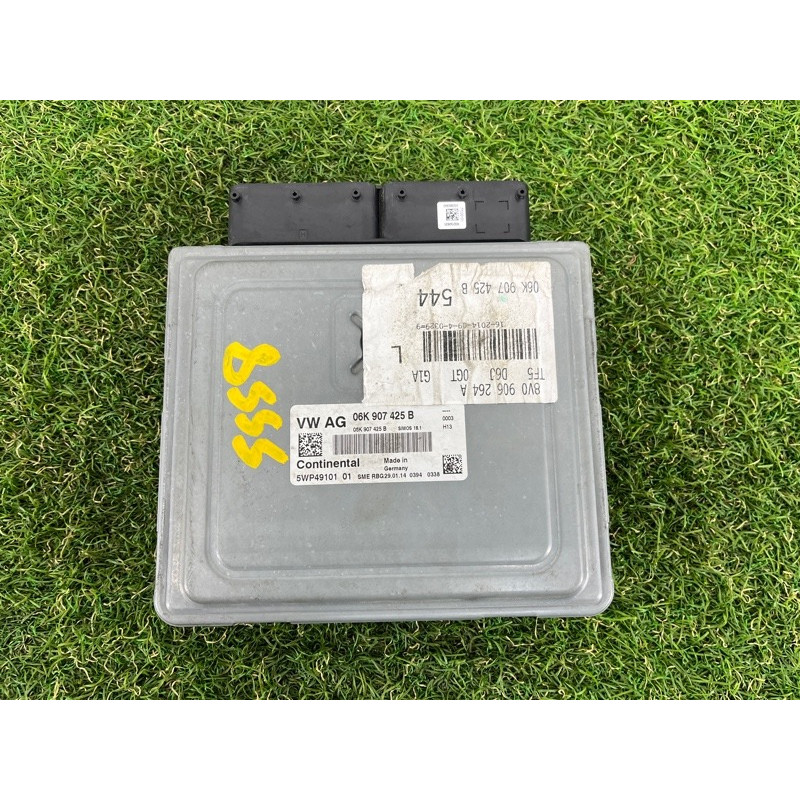 Блок управления двигателем (электрика / блок управления) AUDI A3 8V 2015 1.8 8V0906264D