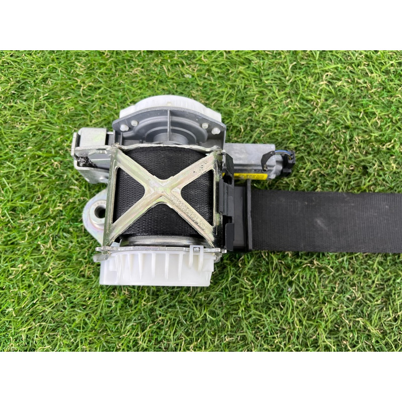 Ремень безопасности (airbag/безопасность) BMW 2-series F22 2015 2.0 72117284485