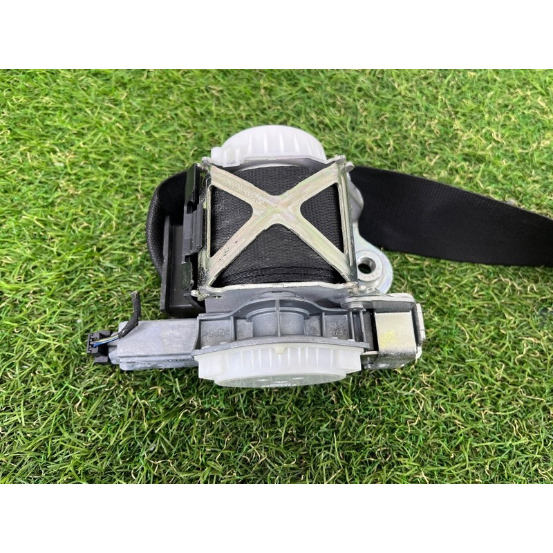 Ремень безопасности (airbag/безопасность) BMW 2-series F22 2015 2.0 72117284485