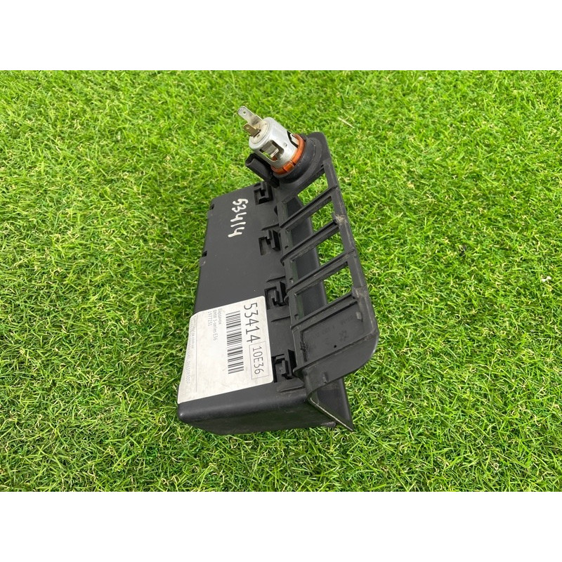 Накладка центральной консоли (салон) BMW 3-series E36 51161977231