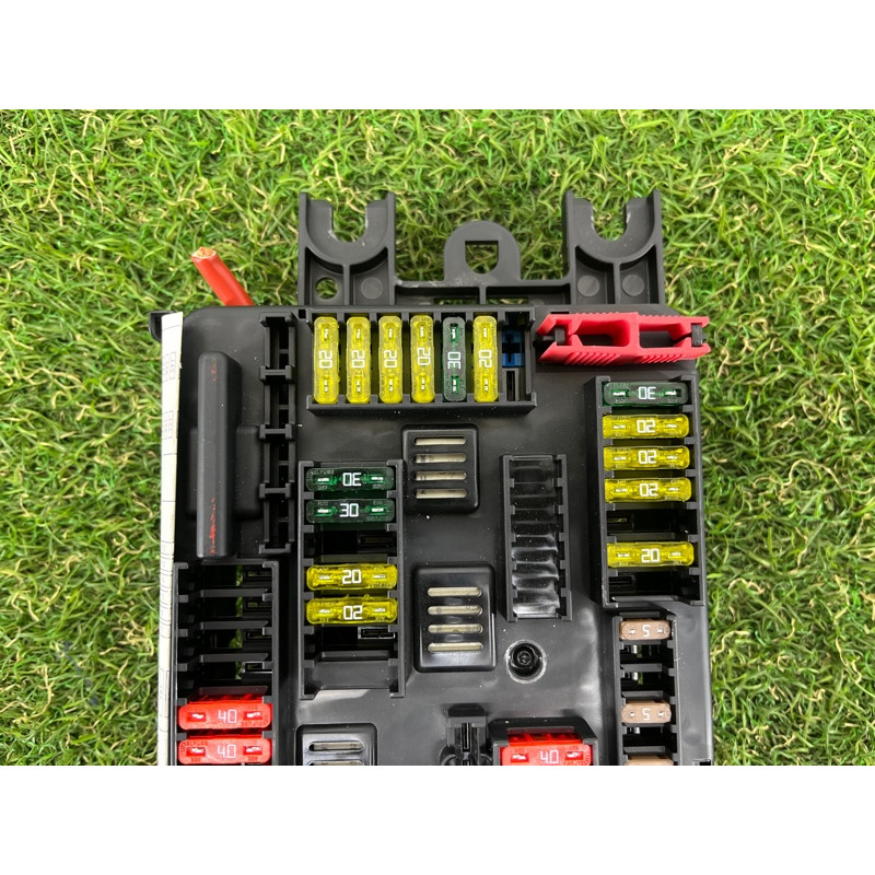 Блок запобіжників (електрика) BMW 2-series F22 2015 2.0 61149259466