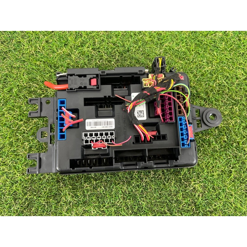 Блок запобіжників (електрика) BMW 2-series F22 2015 2.0 61149259466