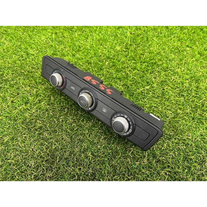 Блок управления климат-контролем (электрика / блок управления) AUDI A3 8V 2015 1.8 8V0820047DXHA