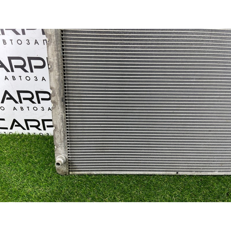 Радиатор охлаждения (система охлаждения) BMW 5-series F10 2011 3.0 17118669005