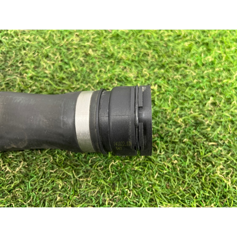 Патрубок (система охлаждения) BMW 2-series F22 2015 2.0 17127596838