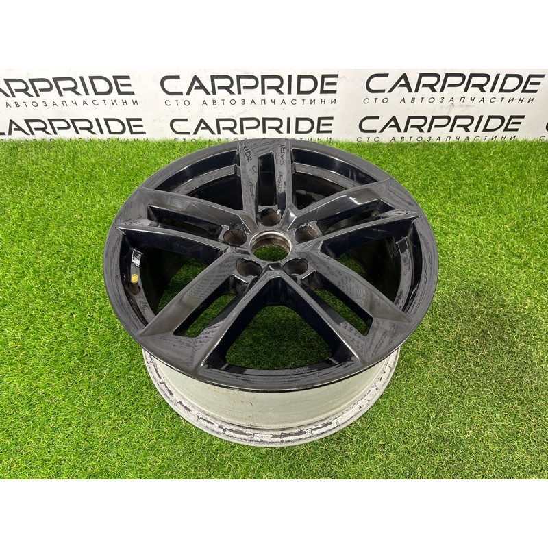 Комплект дисков 5x112 R17 E7,5Jx17H2 ET38 (диски на авто) AUDI A4 B9 2017 2.0 8W0601025E