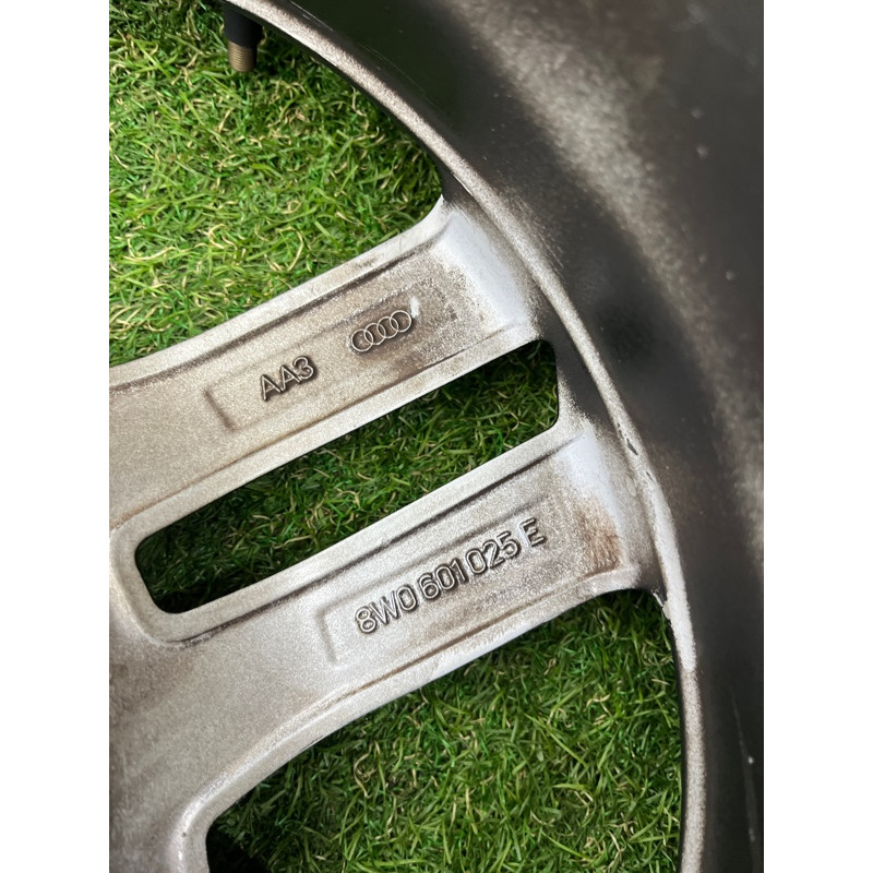 Комплект дисков 5x112 R17 E7,5Jx17H2 ET38 (диски на авто) AUDI A4 B9 2017 2.0 8W0601025E