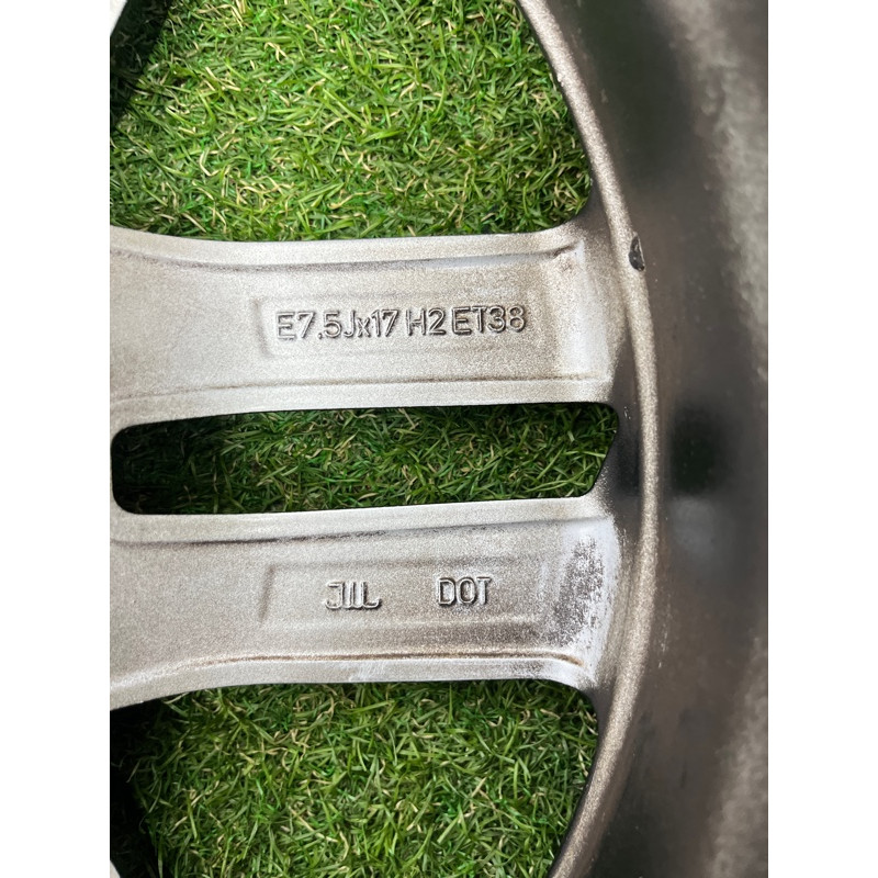 Комплект дисков 5x112 R17 E7,5Jx17H2 ET38 (диски на авто) AUDI A4 B9 2017 2.0 8W0601025E