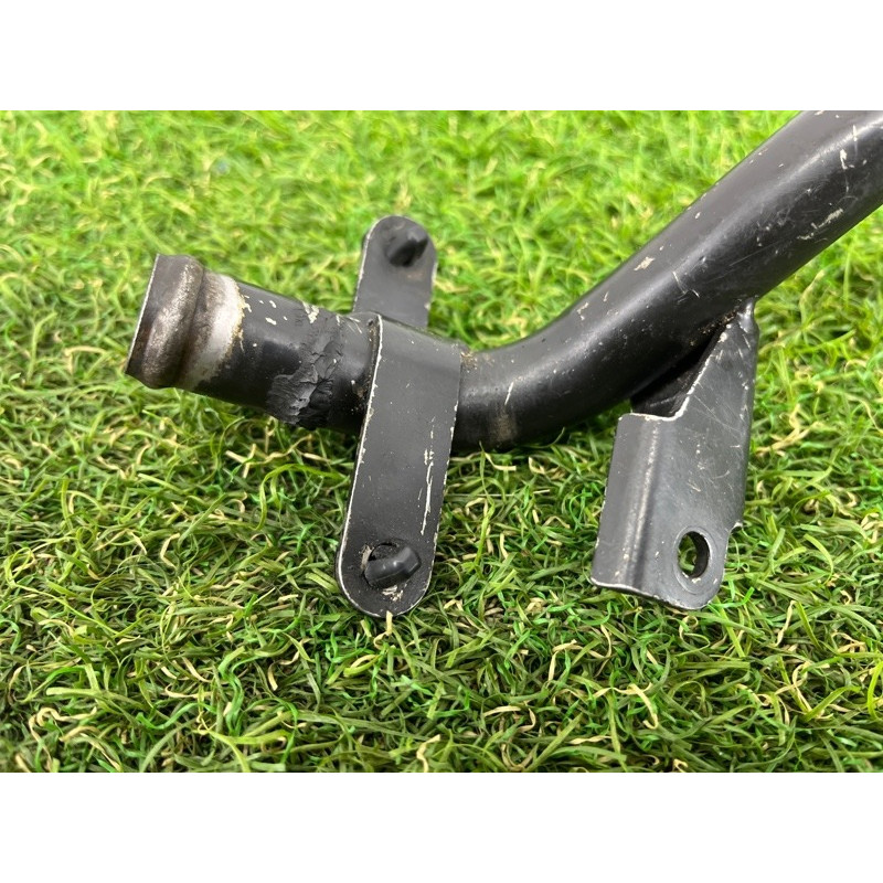 Патрубок (система охлаждения) AUDI A4 B6 2003 1.8 BFB 06B103213G