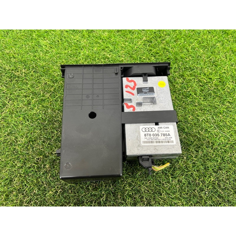 Блок управления интерфейсом (электрика / блоки управления) AUDI Q5 8R 2012 3.2 CALB 8T0035785A