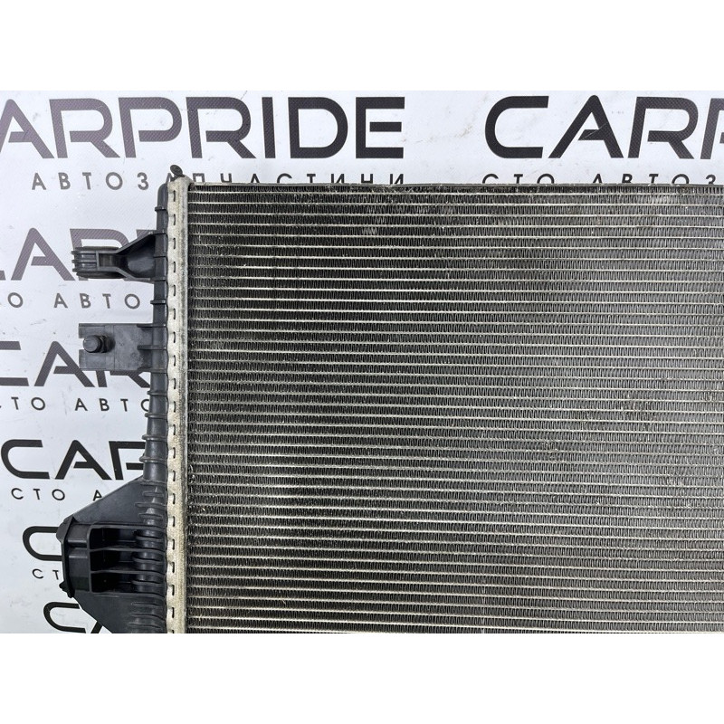 Радиатор охлаждения (система охлаждения) Volkswagen Touareg FL 2015 3.6 7P0121253A