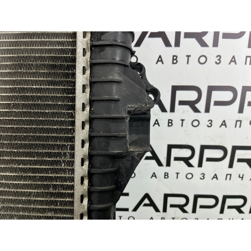 Радиатор охлаждения (система охлаждения) Volkswagen Touareg FL 2015 3.6 7P0121253A