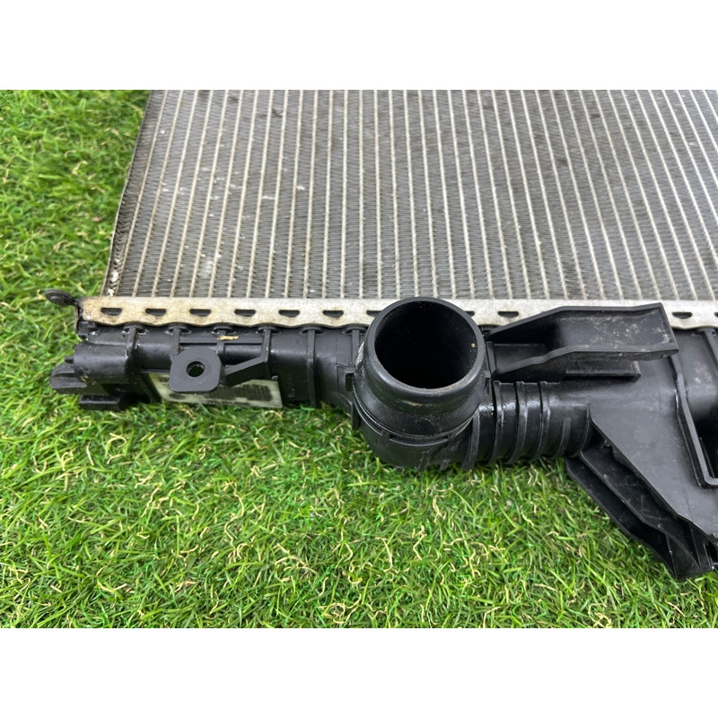 Радиатор охлаждения (система охлаждения) Volkswagen Touareg FL 2015 3.6 7P0121253A