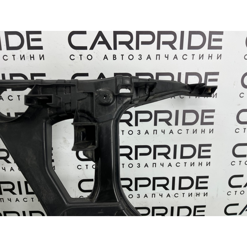 Телевизор (передняя часть кузова) (наружные элементы кузова) AUDI Q5 8R 2012 3.2 CALB 8R0805594B