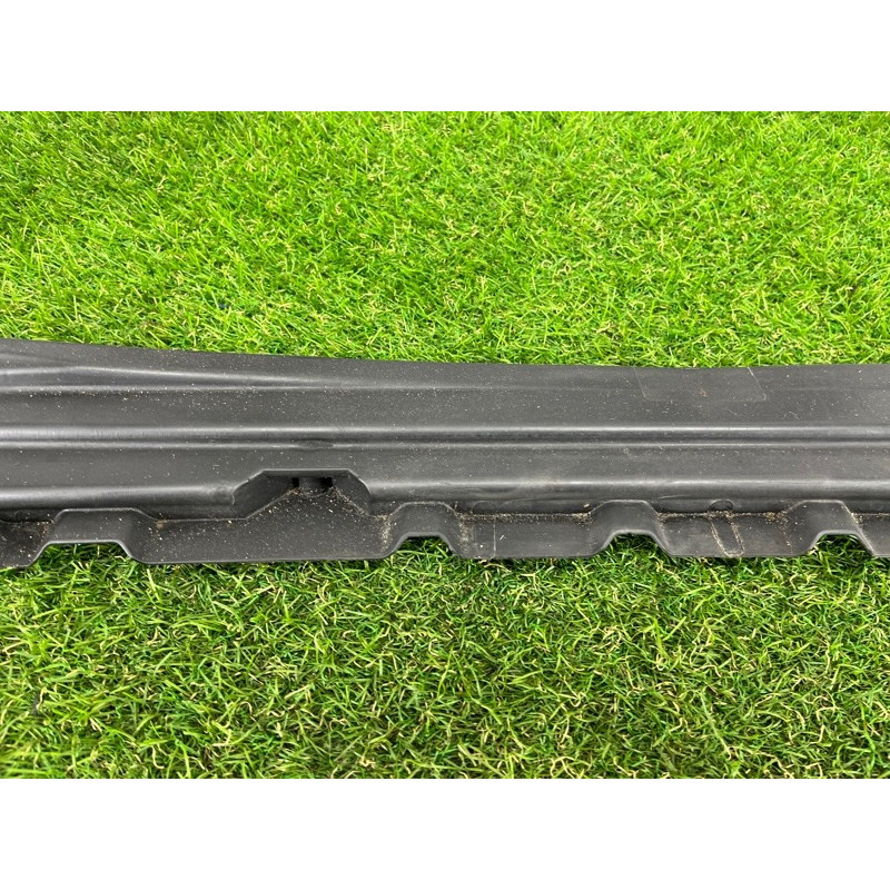 Телевизор (передняя часть кузова) (наружные элементы кузова) AUDI Q5 8R 2012 3.2 CALB 8R0805594B