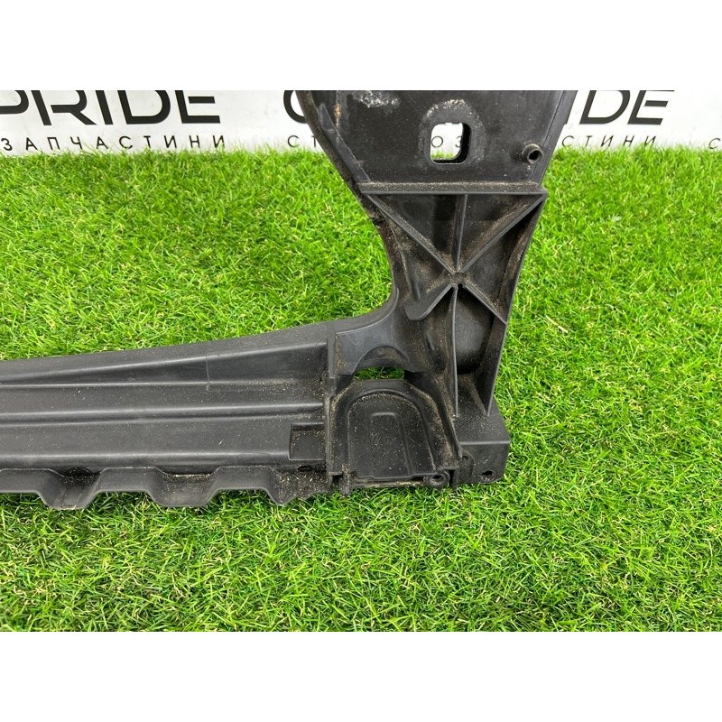 Телевизор (передняя часть кузова) (наружные элементы кузова) AUDI Q5 8R 2012 3.2 CALB 8R0805594B